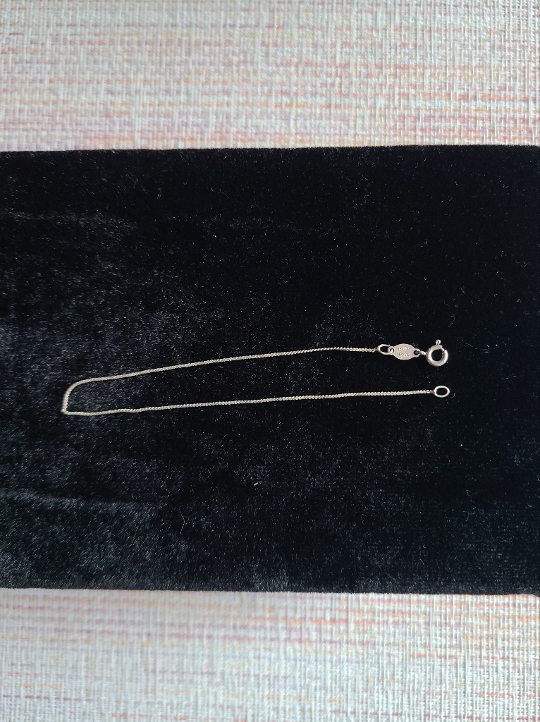 7.25" Sterling Silver Fine Box Chain Bracelet - 925 Italy